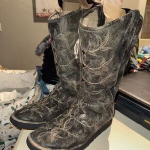 Old Gringo Textured Leather Boots